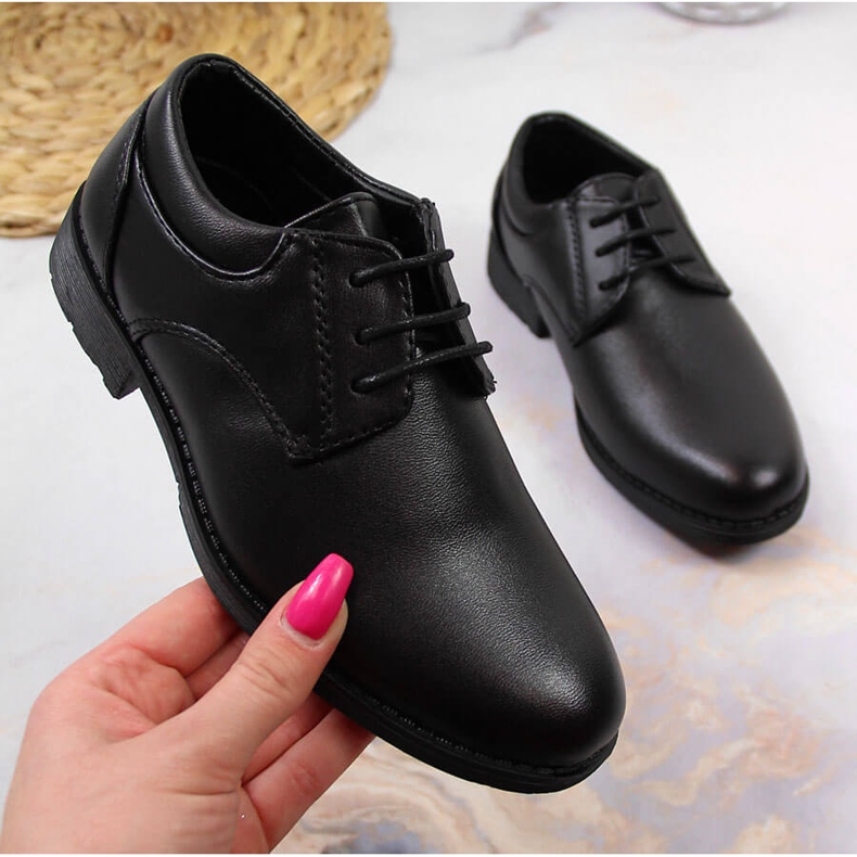 Scarpe nere formali da bambino dell'American Club nero 1