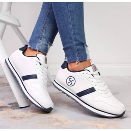 Scarpe sportive bianche Cross Jeans JJ2R4021C bianco 1