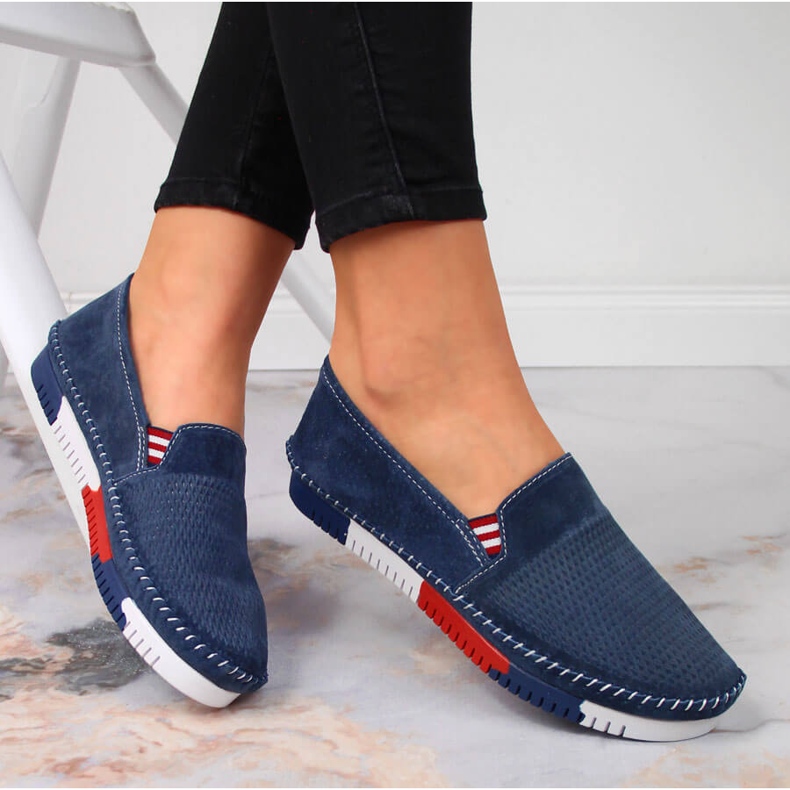 Comode scarpe da donna in pelle Artiker blu navy 1