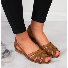 Sandali da donna in pelle marrone Dolce Pietro 2