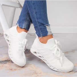 Scarpe sportive da donna in rete bianca di McKeylor bianco 1