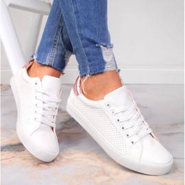 Sneakers da donna in ecopelle McKeylor bianche bianco 1