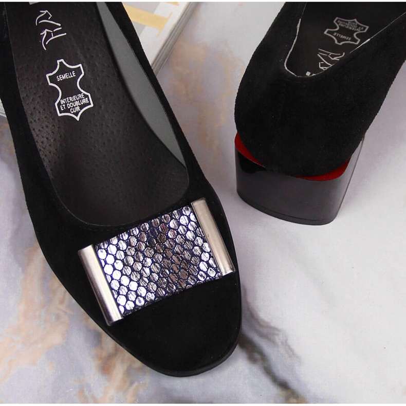 Décolleté su blocco Jezzi in suede nero 2