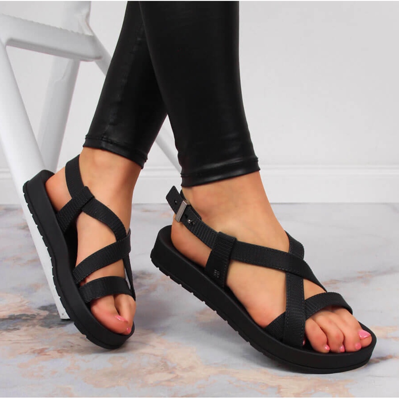 Sandali da donna in gomma nera Zaxy Modern Sand Fem 18145 nero 1