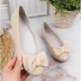 S.Barski Ballerine da bambina in vernice beige S. Barski 1
