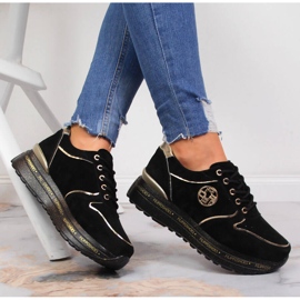 Pelle sportiva da donna su plateau Filippo nero 1