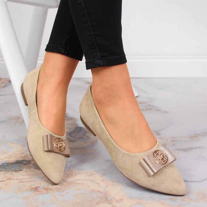 Ballerine da donna in pelle con punta Filippo beige 1