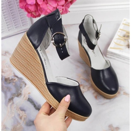 Sandali da donna in pelle su zeppa blu navy Filippo 1