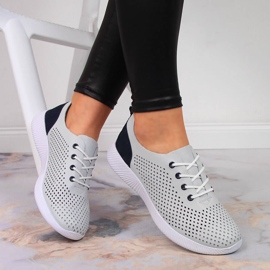 Scarpa da donna in pelle traforata Artiker grigia grigio 1