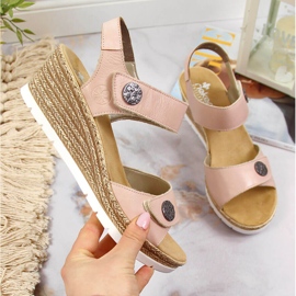 Sandali in pelle su zeppa Rieker 619B9-31 beige 1