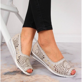 Scarpe Jezzi da donna traforate, open toe, beige 1