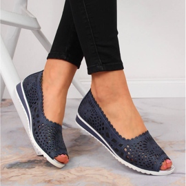 Scarpe da donna traforate, open toe, blu navy Jezzi 2