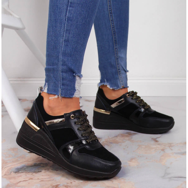 S.Barski Scarpe da donna in pelle con zeppa nera S. Barski 2