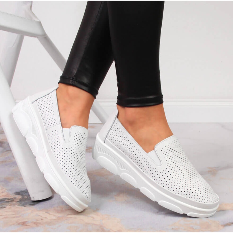Comode scarpe da donna in pelle, bianche Jezzi bianco 1