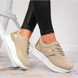Scarpe da donna in pelle sulla piattaforma Filippo beige 1
