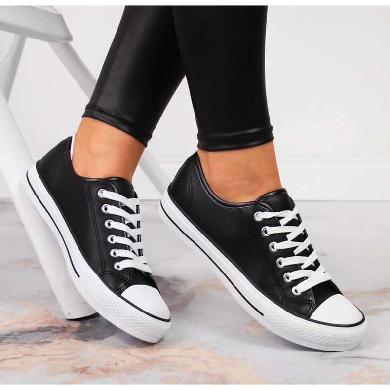 Sneakers basse Atletico nere in ecopelle nero 1