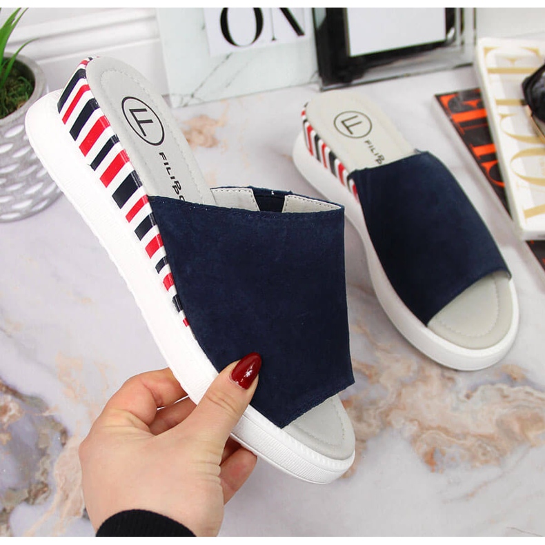 Ciabatte da donna in pelle con zeppa Filippo blu navy 1