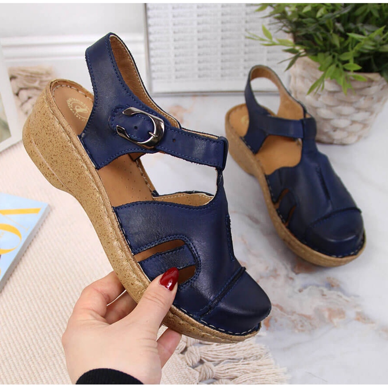 Sandali in pelle blu navy Łukbut 656 1