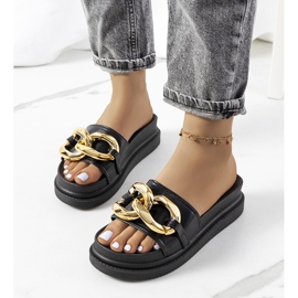 Ciabatte nere sulla piattaforma Berloz nero 1