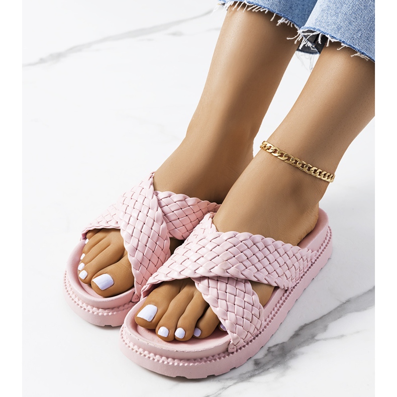 Ciabatte rosa sulla piattaforma Bierings 1