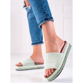 Bestelle Pantofole Verdi Sulla Piattaforma verde 1