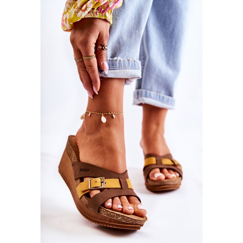 Ciabatte Donna Con Zeppa Inblu EN000024 Marrone-Giallo 1