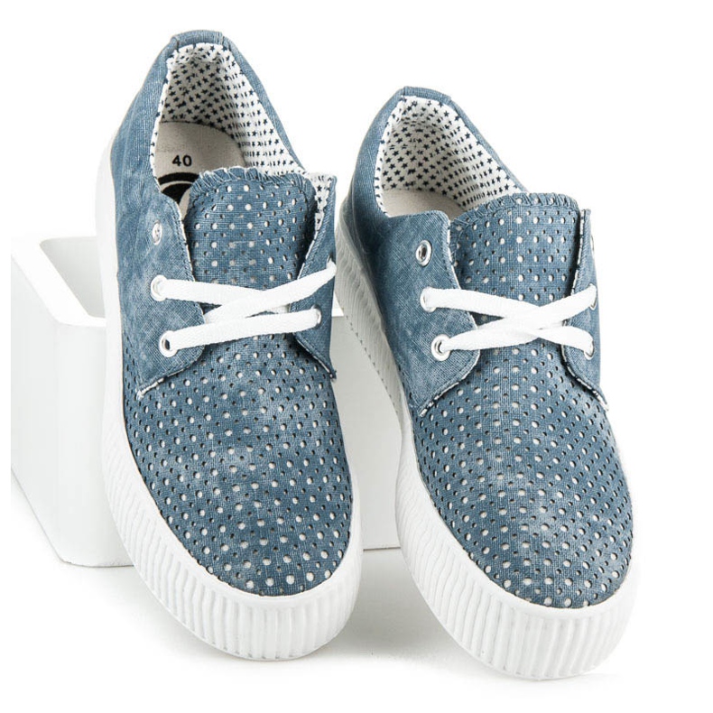 Kylie Sneakers traforate sulla piattaforma blu 1