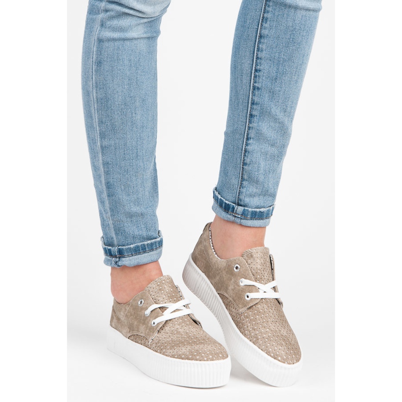 Kylie Sneakers traforate sulla piattaforma marrone 1