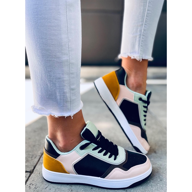 Sneakers da donna Izzie NERO / ROSA multicolore 2