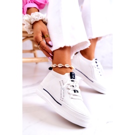 Scarpe sportive da donna sneakers GOE JJ2N4164 Bianche bianco 3