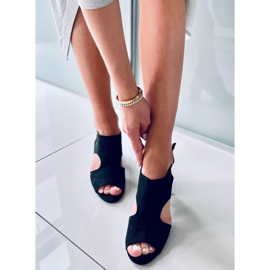 Sandali traforati a tacco alto Stacy Black nero 2