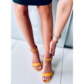 Sheila Sandali gialli con tacco alto giallo 2