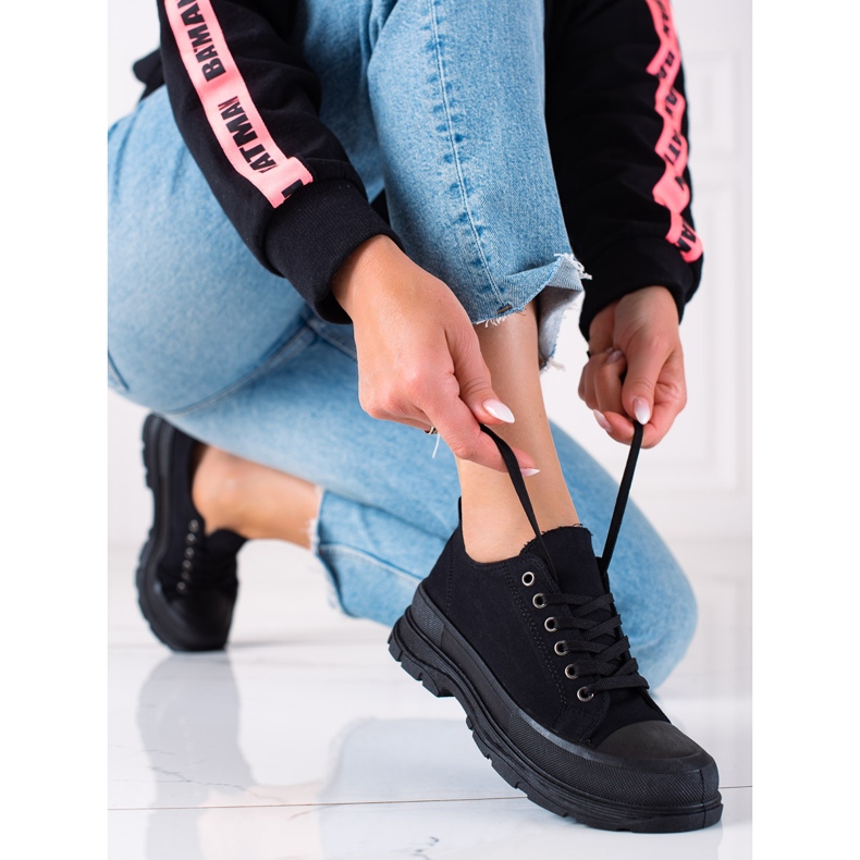 SHELOVET Sneakers nere sulla piattaforma nero 1