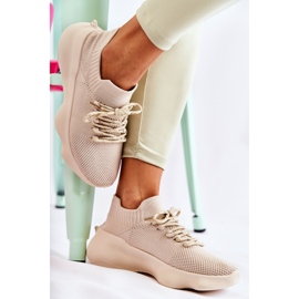 Scarpe sportive da donna Dalmiro Slip-on beige chiaro 2