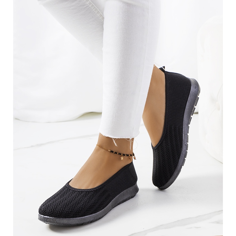 Sneakers nere di Meeri nero 1