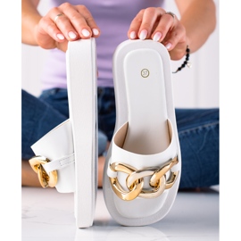 SHELOVET Ciabatte alla moda con catena bianca 1