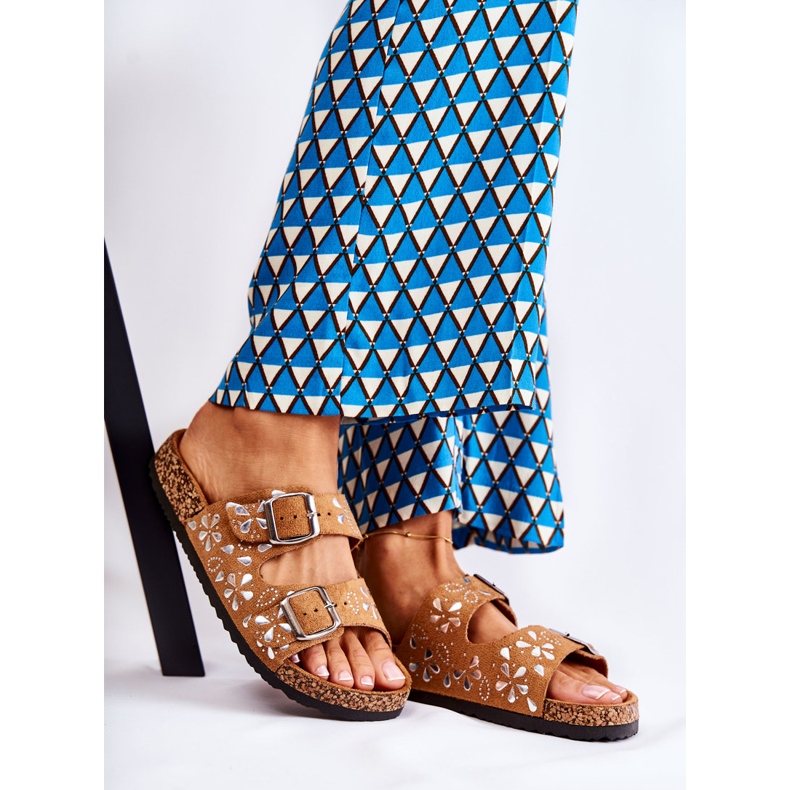 PG1 Ciabatte Dalvio In Pelle Scamosciata Marrone Con Strass 1