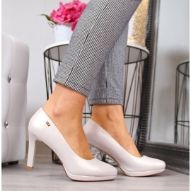 Décolleté sulla platform Sergio Leone beige perla 2