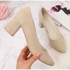 Décolleté sul montante in suede Juma beige 2