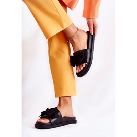 PJ1 Ciabatte da donna classiche in pelle con fiocco nero Dessy 2