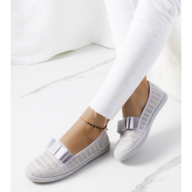 Sneaker Zorda grigia traforata grigio 2