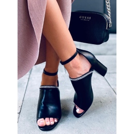 Sandali Mary Black con tacco alto nero 1