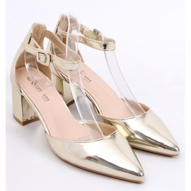 Décolleté con tacco alto, laccati Payton Gold d'oro 1