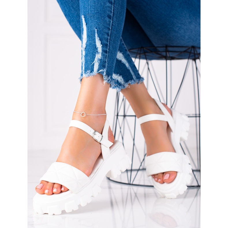SHELOVET Sandali alla moda bianco 1