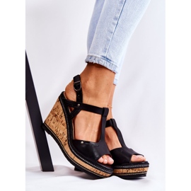 PG1 Sandali classici con zeppa in pelle nera Valorin nero 1