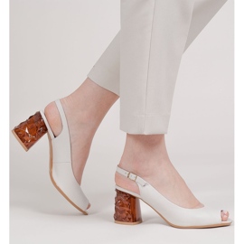 Marco Shoes Sandali in pelle bianchi con tacco 3D 1517P bianco 2