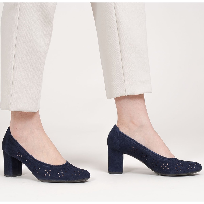 Marco Shoes Décolleté blu navy con perforazione per un piede più ampio 1