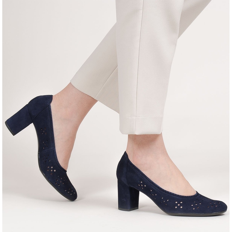 Marco Shoes Décolleté blu navy con perforazione per un piede più ampio 2