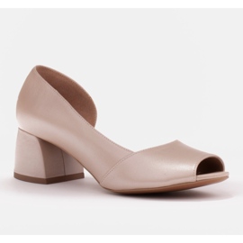 Marco Shoes Pompe con lato aperto beige 1