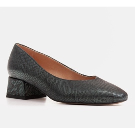 Marco Shoes Décolleté verdi in pelle di serpente con scollo a V verde 1